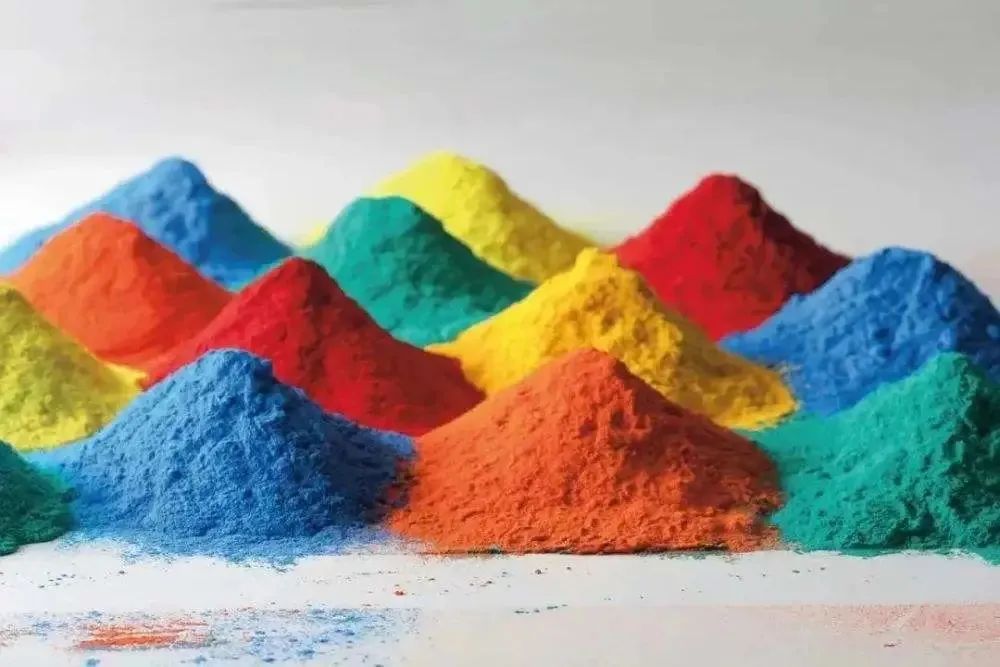 鋁型材噴涂設備粉末靜電噴涂表面顆粒成因及其應對措施