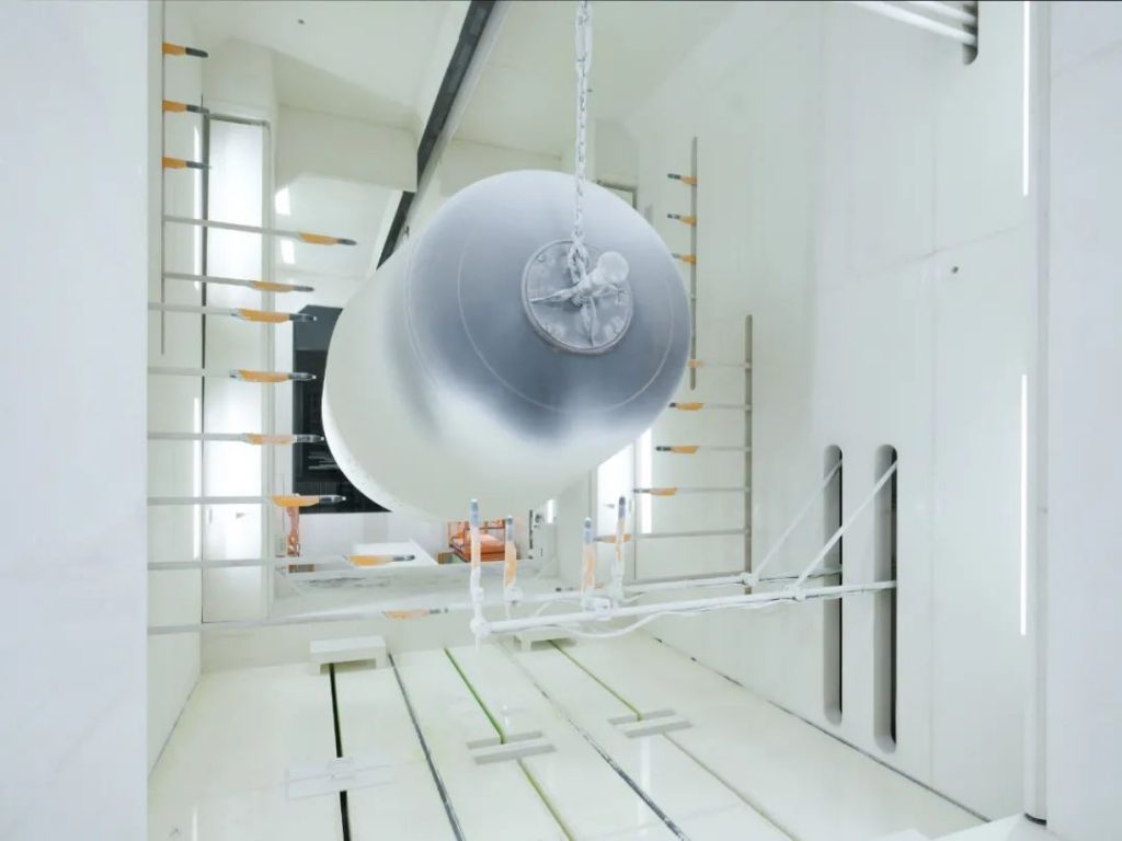 震撼-罐車車輛工廠引進靜電噴粉涂裝線！