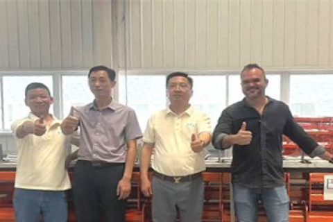 巴西客戶點(diǎn)贊：新月積放式噴涂線以硬核品質(zhì)征服國(guó)際客戶！